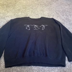 Tillys skeleton crewneck